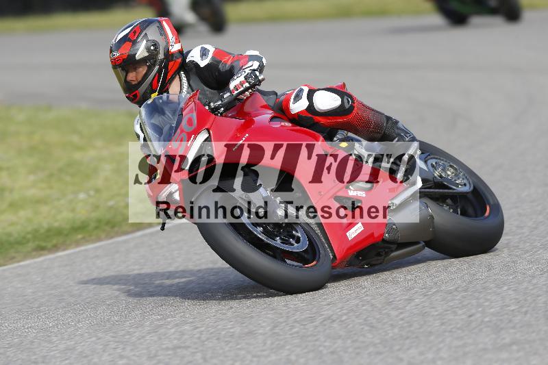 Archiv-2025/08 20.04.2025 Speer Racing ADR/Gruppe gelb/150